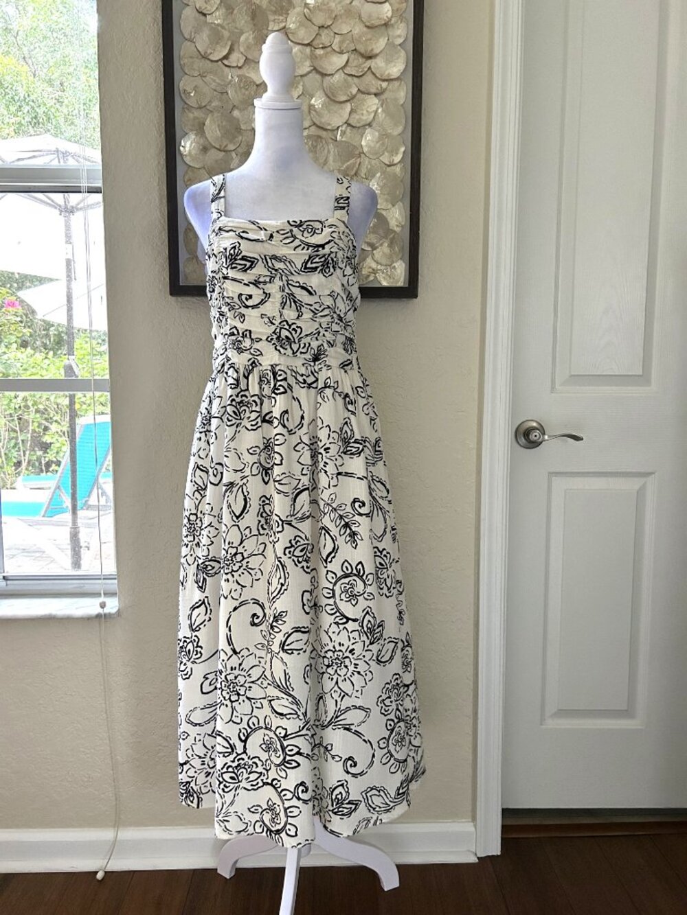 Maurices White & Black Floral Midi Dress
